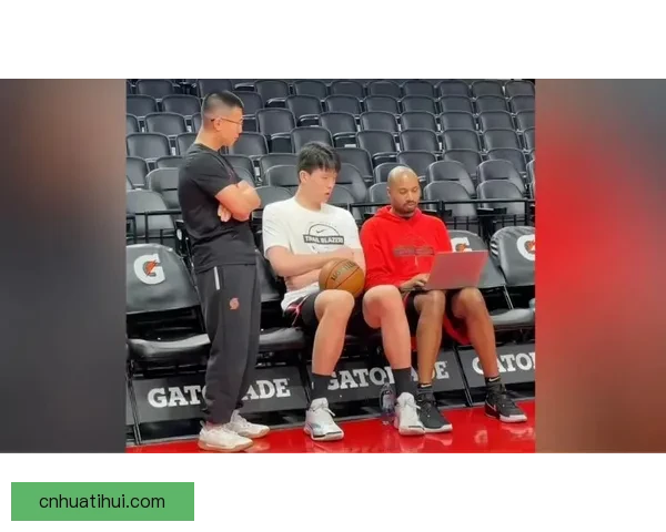 开拓者从混音队召回杨瀚森担任球队新赛季中锋位置